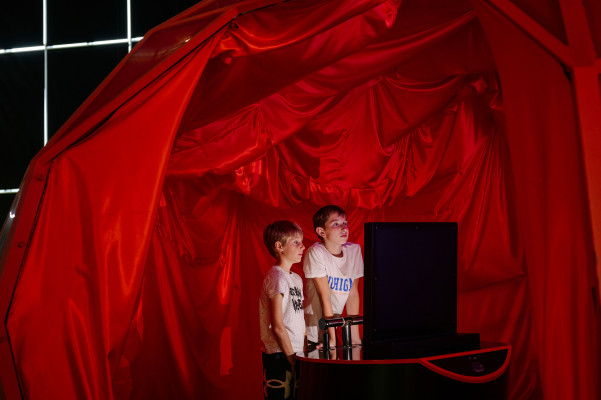 Podíváte se do nitra obrovského srdce a ozvučíte ho vlastním tepem.