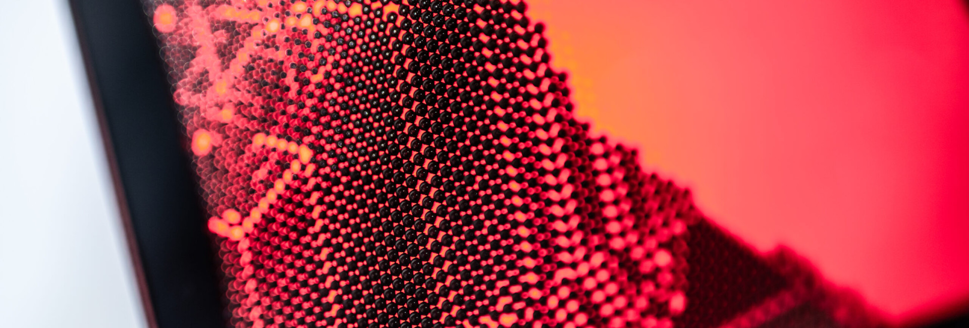 Geniální materiál