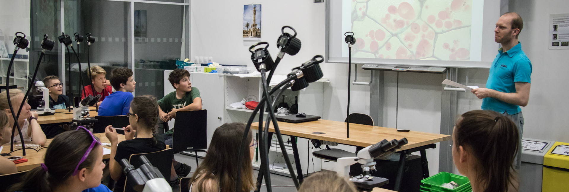 Lektor*ka se zaměřením na přírodní vědy